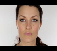 ANGELINA JOLIE MAKE-UP TUTORIAL