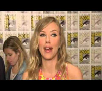 Chris Evans, Scarlett Johansson talk 'Captain America' sequel at Comic-Con