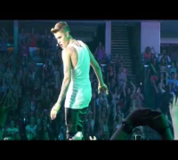 Justin Bieber - Beauty And A Beat / Drum Solo [Live] - 7.10.2013 - Indianapolis, IN