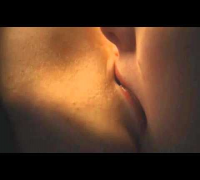 Megan Fox and amanda seyfried Passionate kiss in Slow motion
