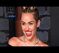 Miley Cyrus' Craziest Moments of 2013! (REWIND)