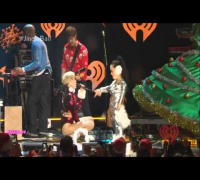 Miley Cyrus - Party In The USA - Jingle Ball Madison Square Garden (HD)
