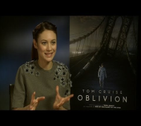 Olga Kurylenko tells us about her new sci-fi movie Oblivion, and working with Tom Cruise