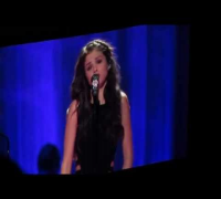 Selena Gomez getting emotional while singing Love Will Remember You last night at Barclays, NY