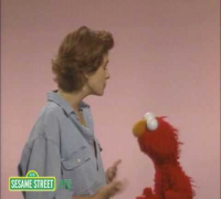 Sesame Street: Elmo Scares Julia Roberts