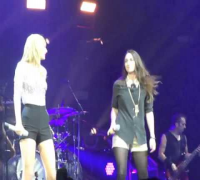 Taylor Swift and Sara Bareilles- Brave- Los Angeles- Red Tour