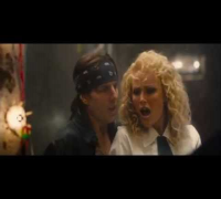 TOM CRUISE and MALIN AKERMAN i want to know what love is(ROCK OF AGES)