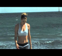 VSX Keeps VS Supermodel Doutzen Kroes In TipTop Shape HD